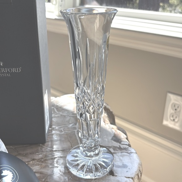 NIB Waterford Lismore Bud Vase - Discontinued - Picture 5 of 9